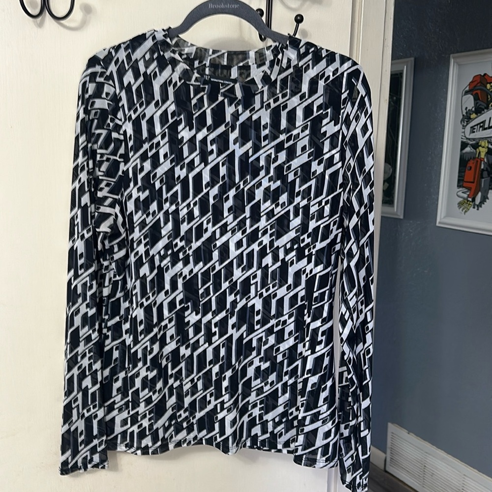 Xl long sleeve mesh blouse